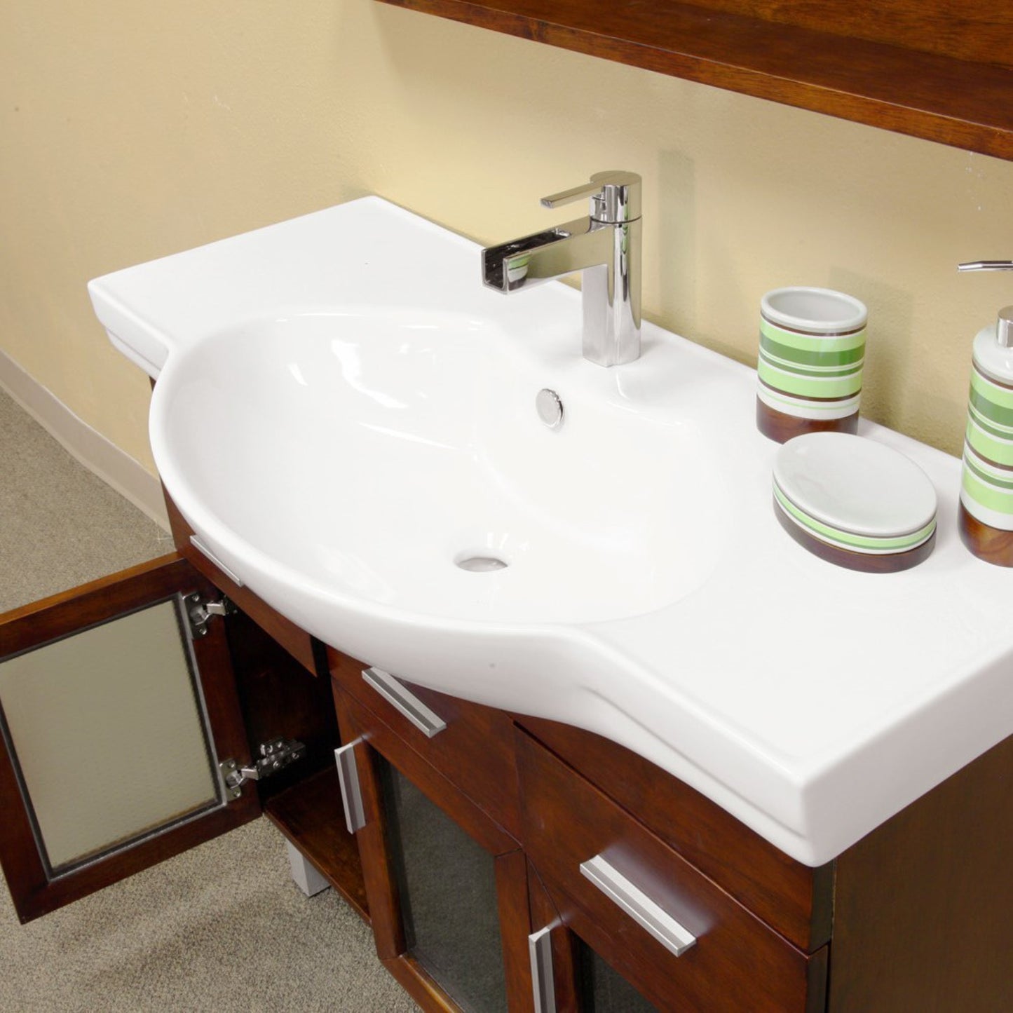 39.8" Single sink vanity wood walnut