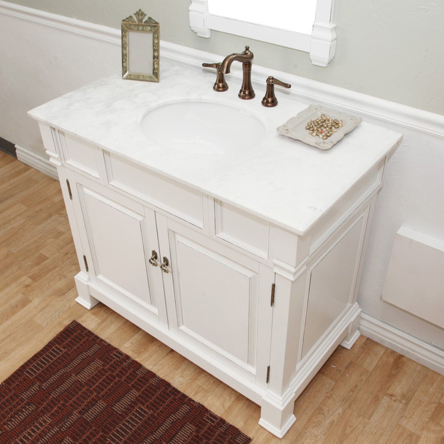 42" Single sink vanity wood white