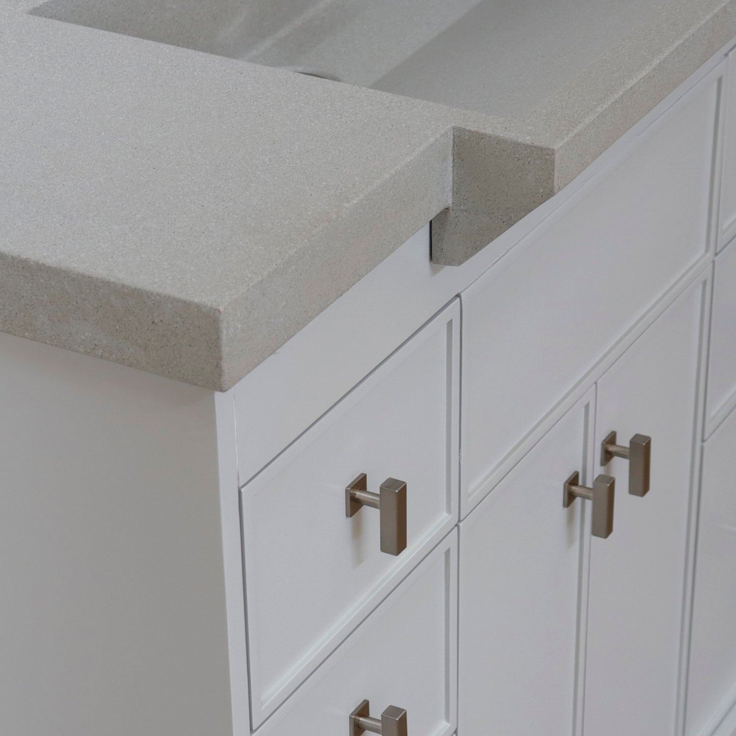 39" Single Sink Vanity Light Gray Finish in Gray Concrete Top