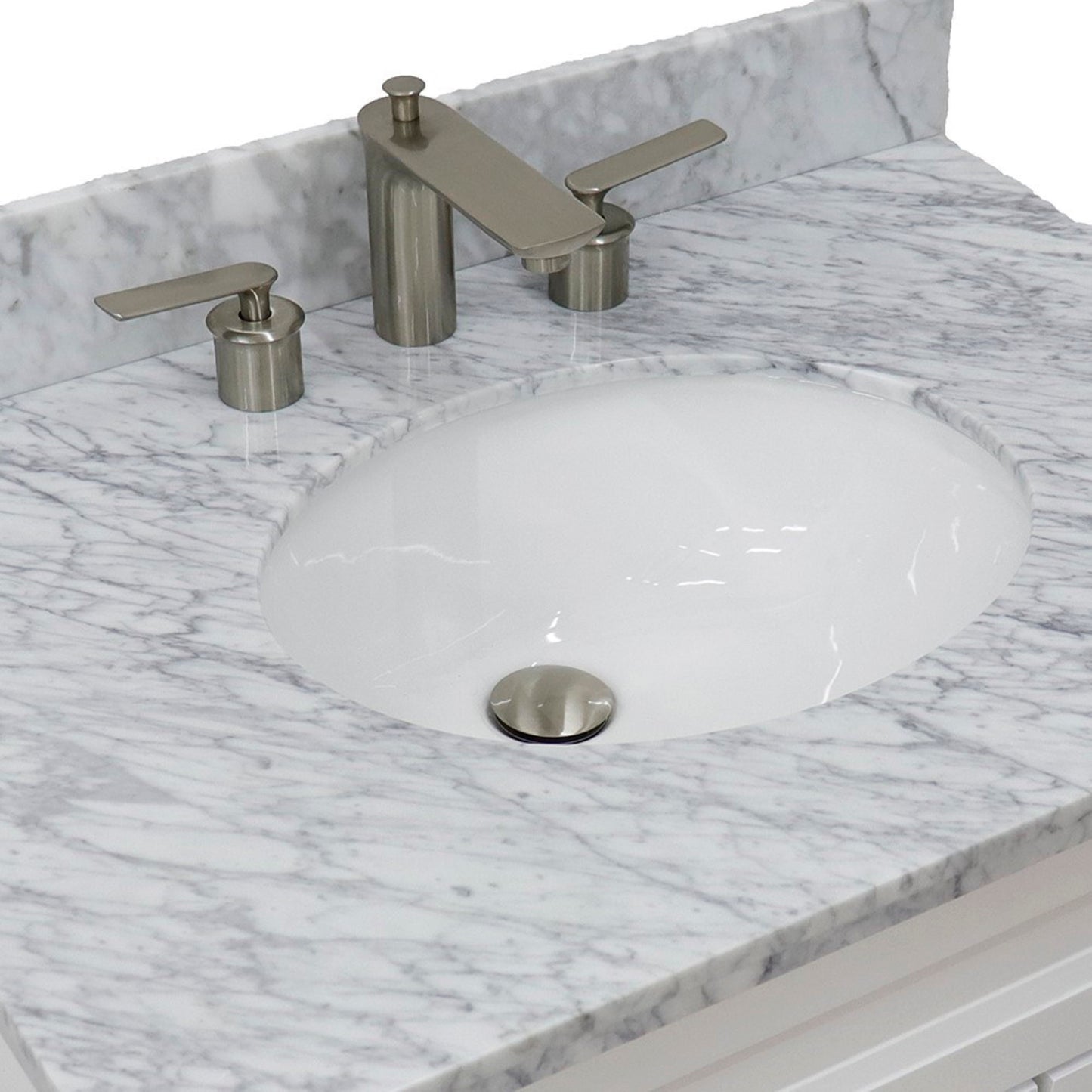 31" Single sink vanity in White finish with White Carrara marble with oval sink