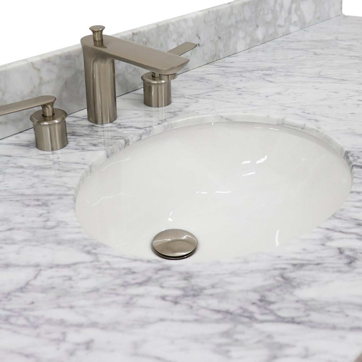 61" Single sink vanity in White finish and White Carrara marble and oval sink