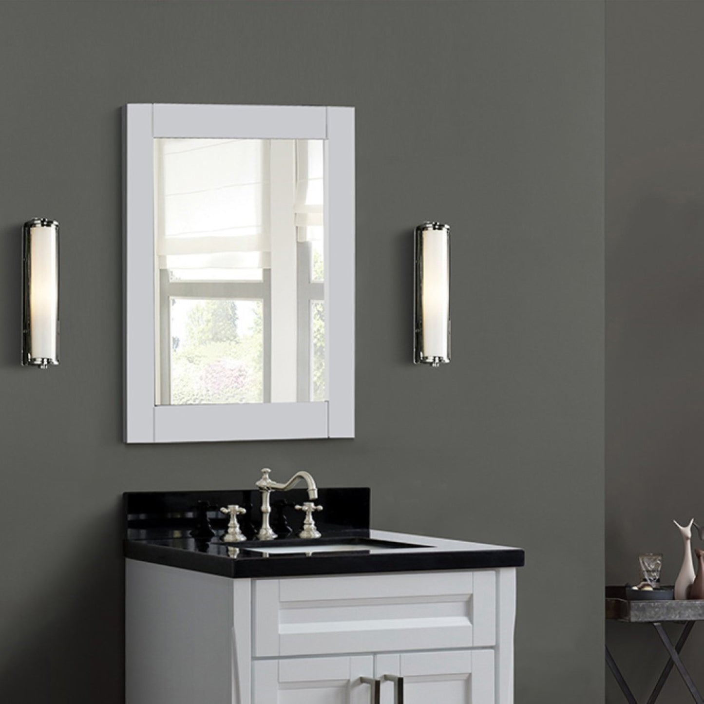 24" WOOD FRAME MIRROR IN WHITE