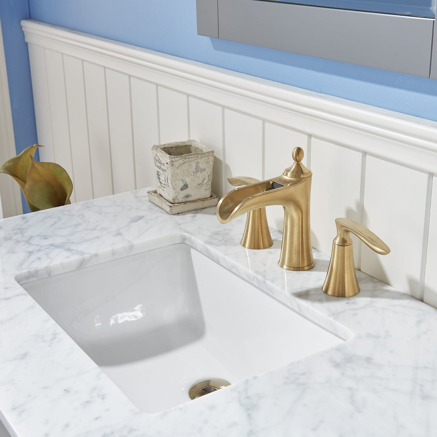 Ivy 36" Single Bathroom Vanity Set in Gray and Carrara White Marble Countertop with Mirror