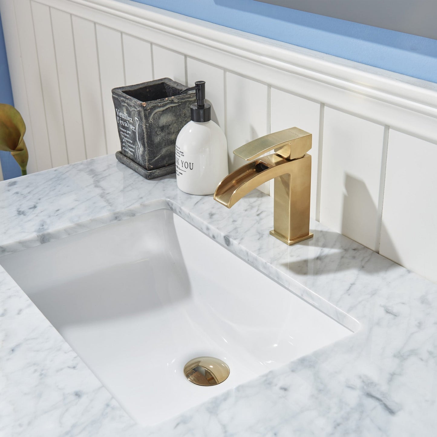Remi 36" Single Bathroom Vanity Set in Gray and Carrara White Marble Countertop with Mirror