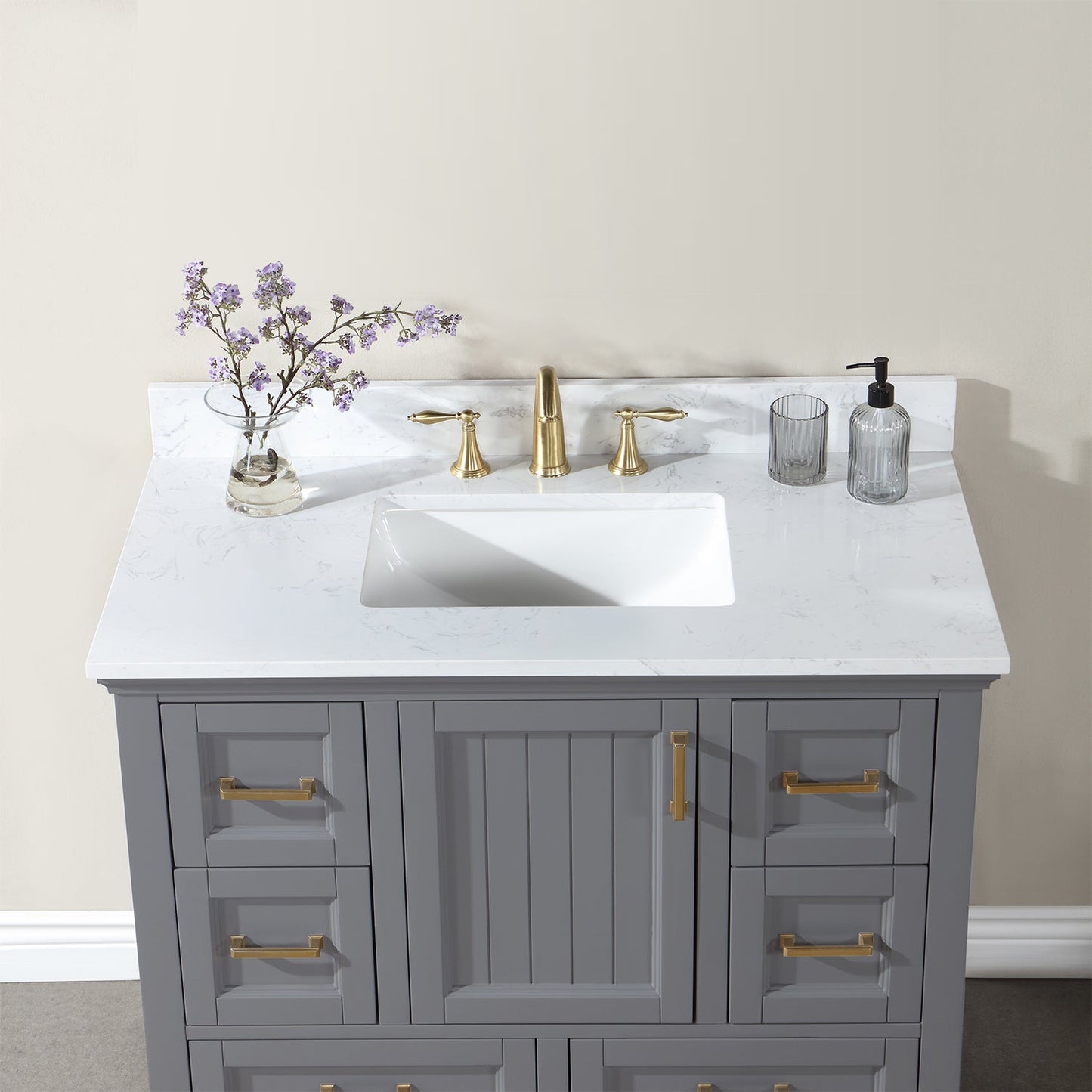 Isla 42" Single Bathroom Vanity Set in Gray and Aosta White Engineered Stone Countertop without Mirror