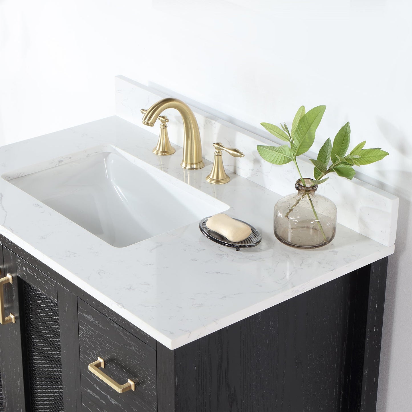 Hadiya 36" Single Bathroom Vanity Set in Black Oak with Aosta White Engineered Stone Countertop without Mirror