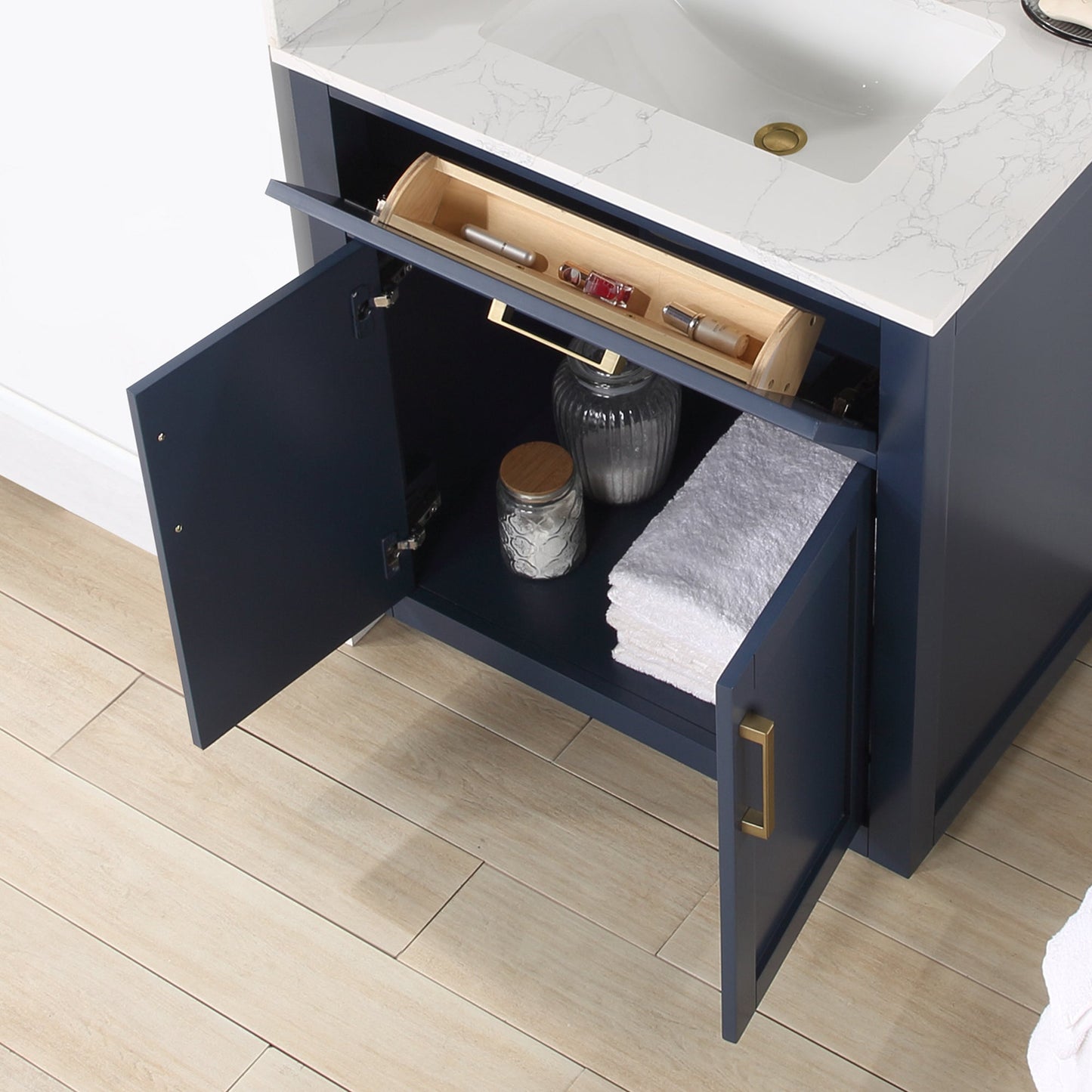 Gavino 30" Single Bathroom Vanity in Royal Blue with Grain White Engineered Stone Countertop without Mirror
