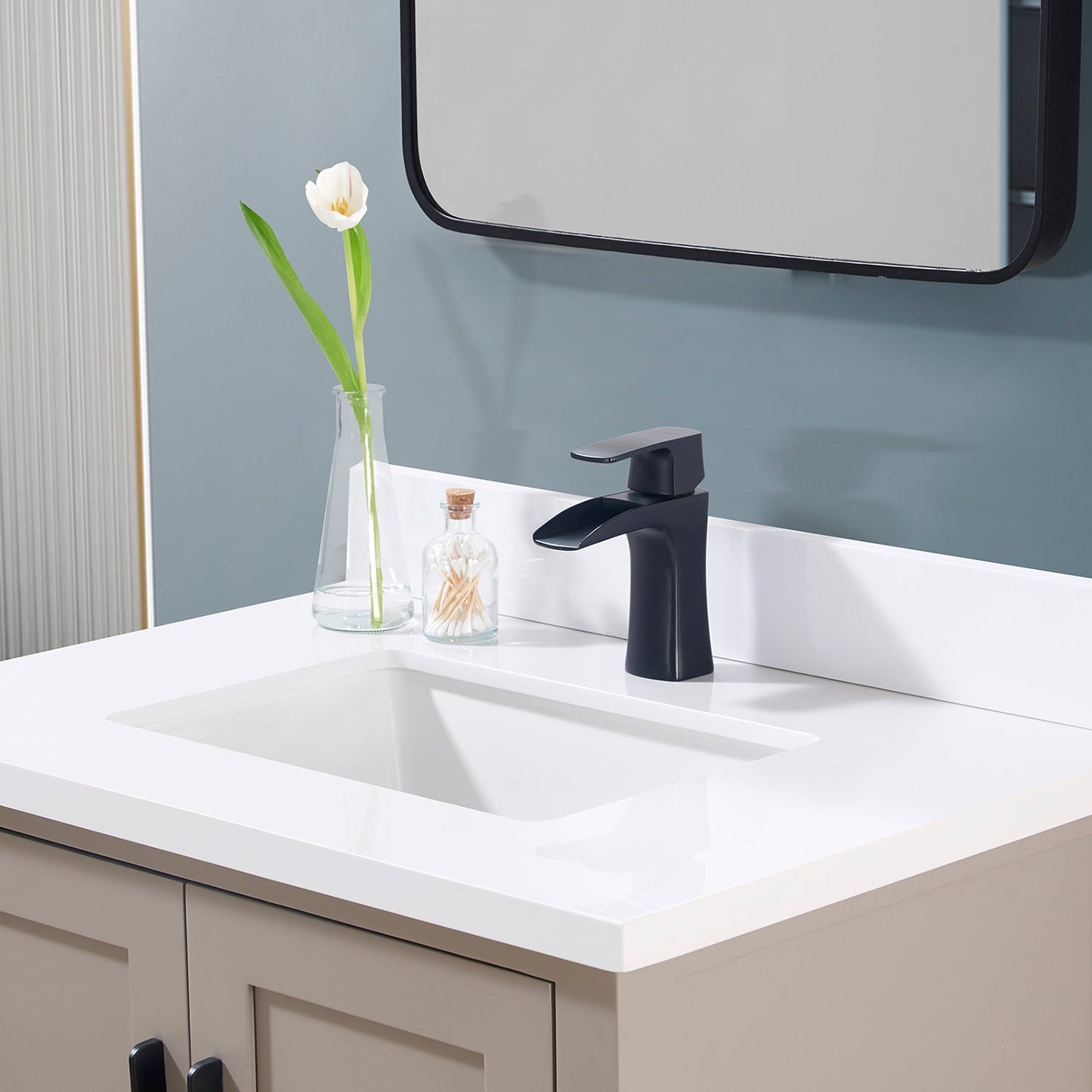 31" Composite Stone Vanity Top in Snow White with White Sink