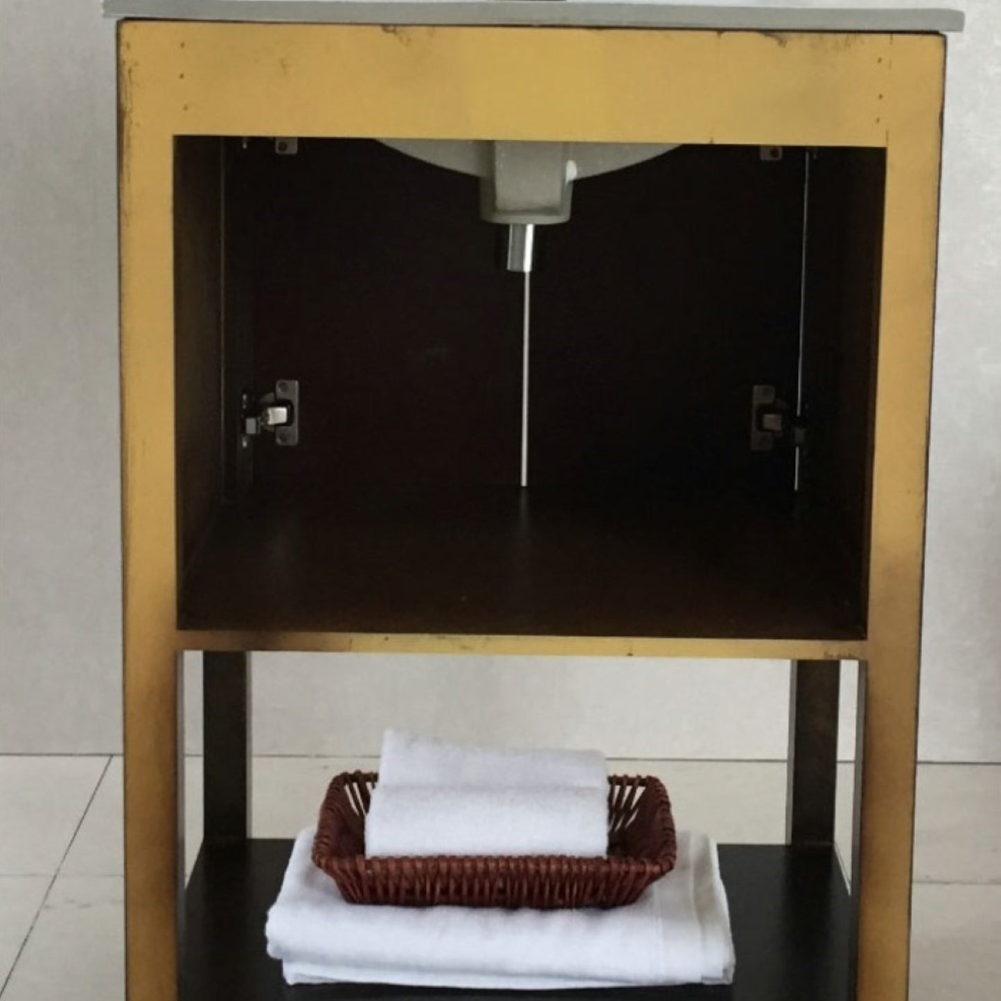24" Single sink vanity manufactured wood sable walnut
