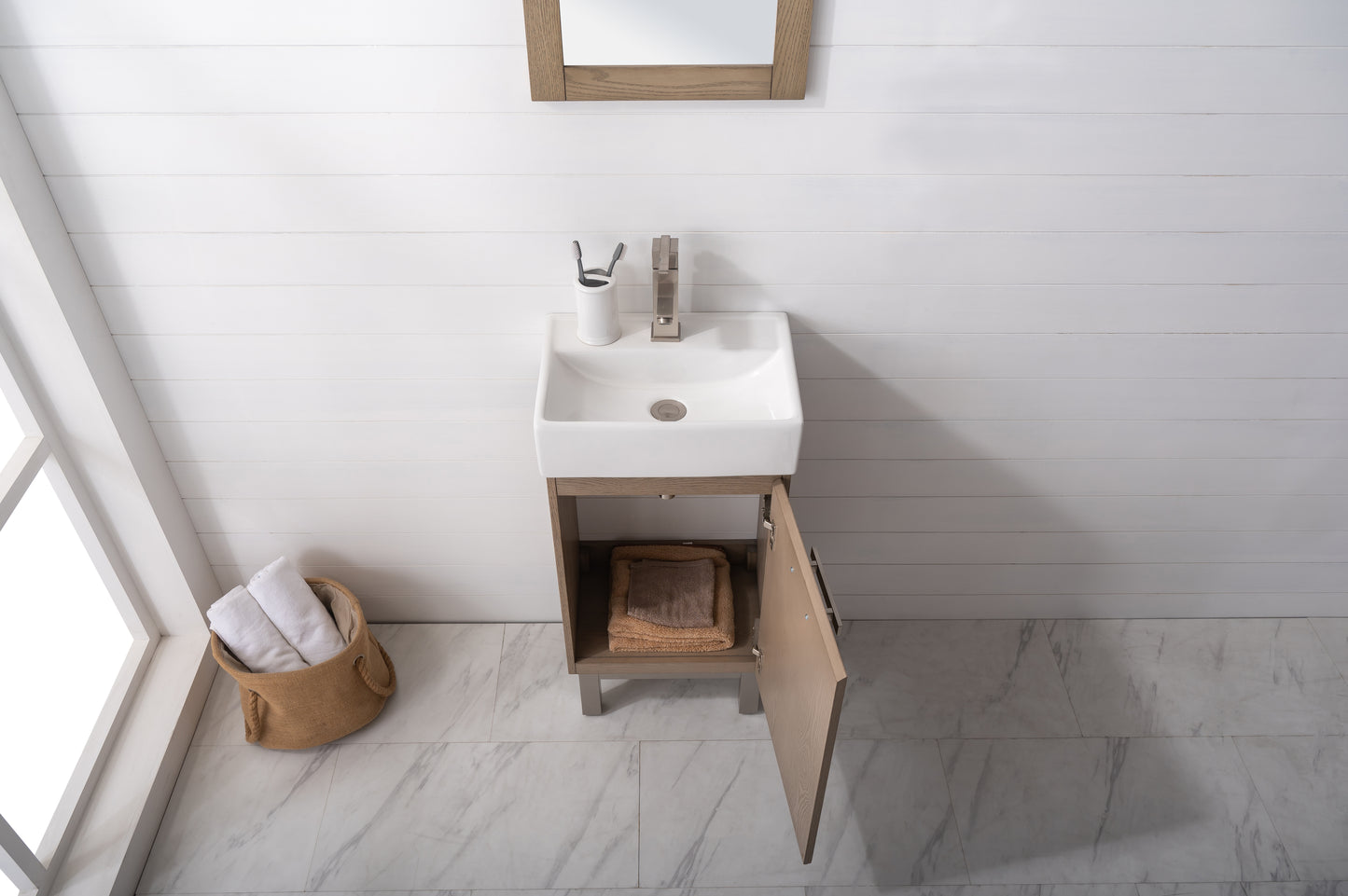 Stella 16.5" Single Sink Vanity In Oak