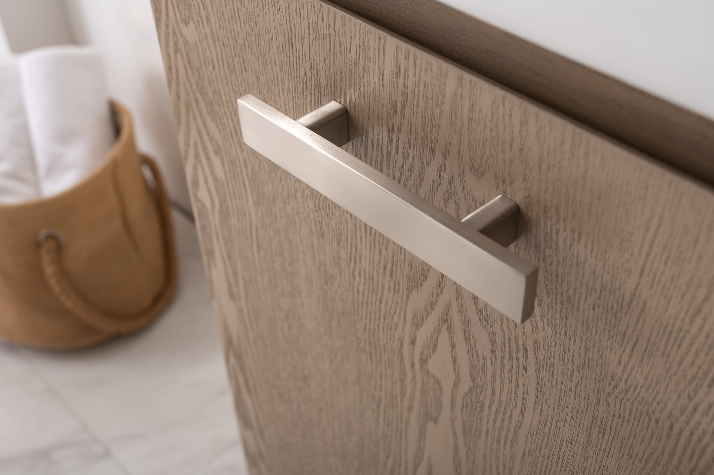 Stella 16.5" Single Sink Vanity In Oak