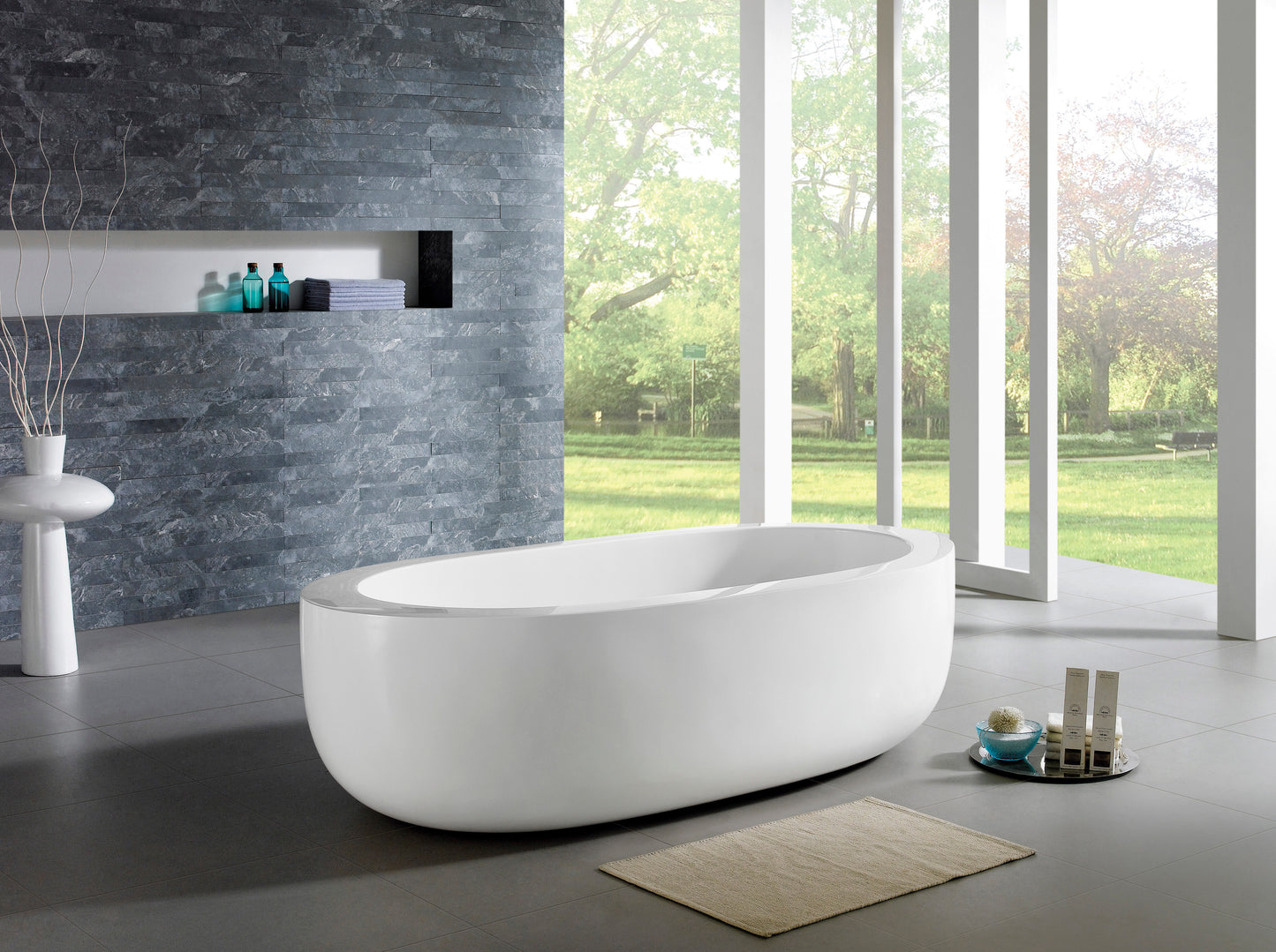 72" Acrylic Center Drain Oval Double Ended Flatbottom Freestanding Bathtub in Glossy White