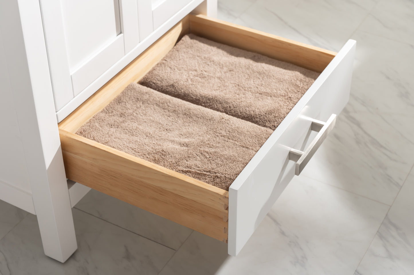 Valentino 24" Single Vanity in White