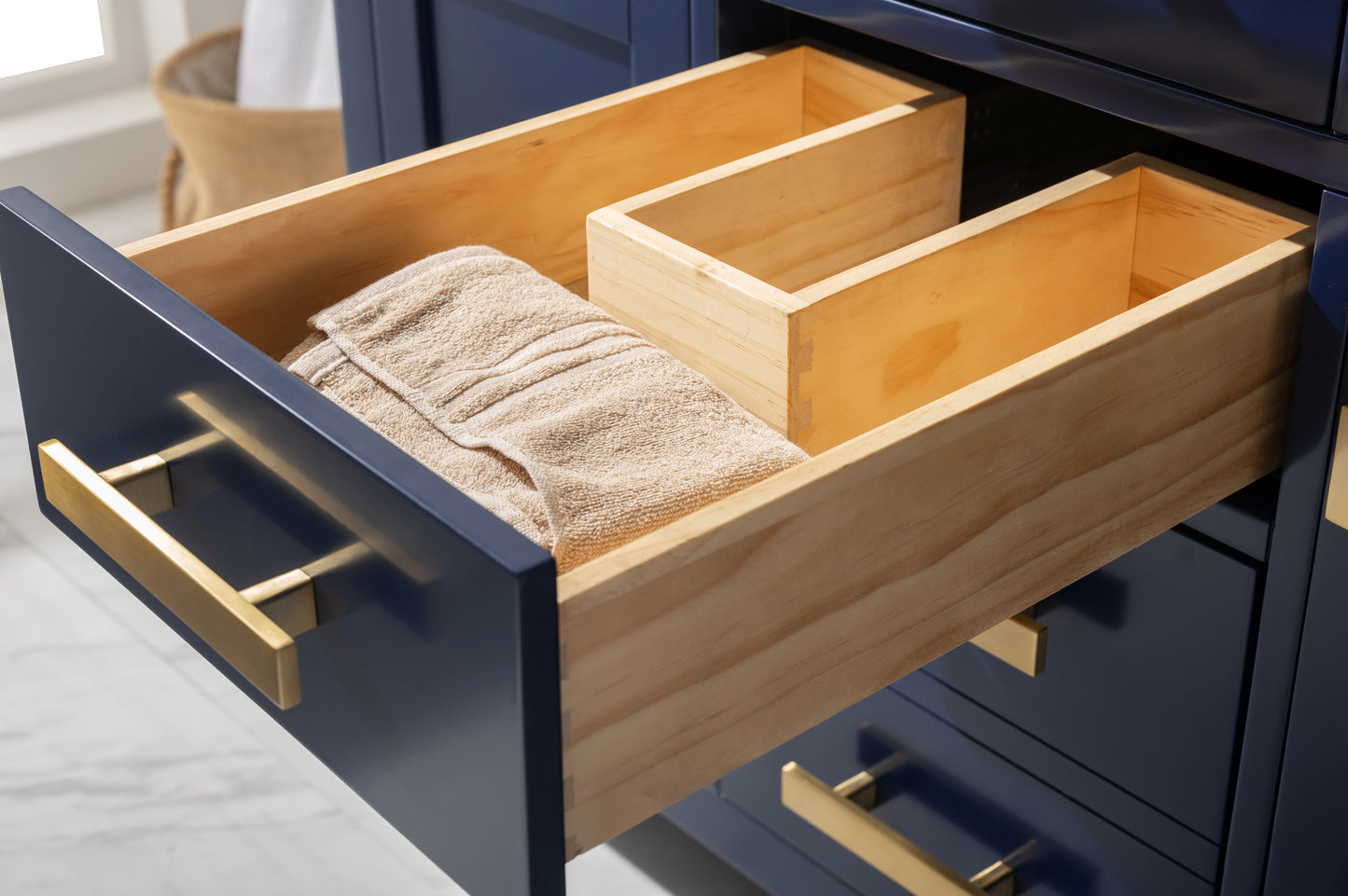 Valentino 42" Single Vanity in Blue