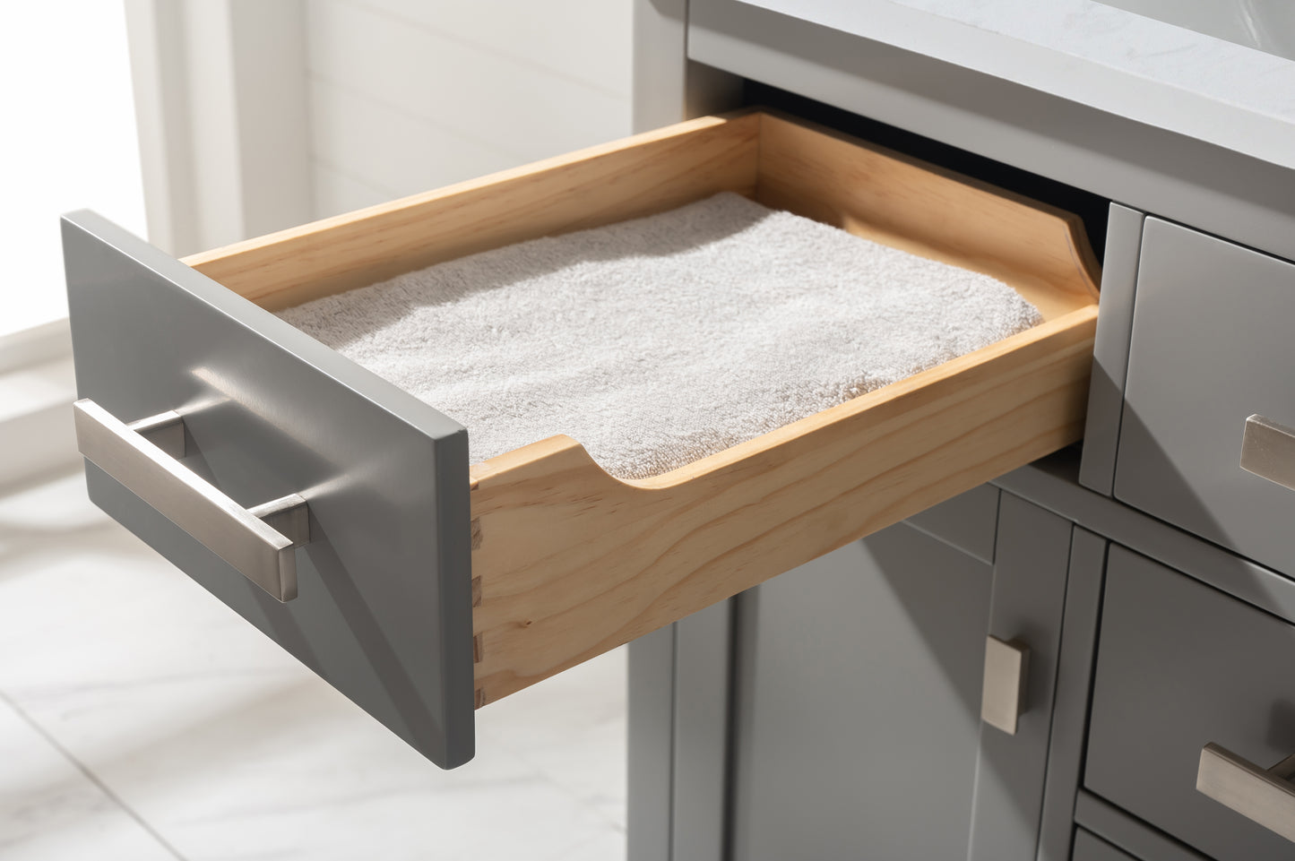 Valentino 42" Single Vanity in Gray