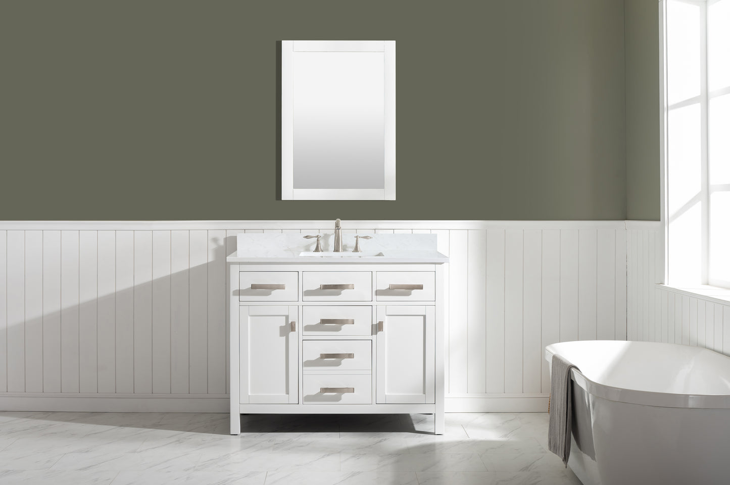 Valentino 42" Single Vanity in White