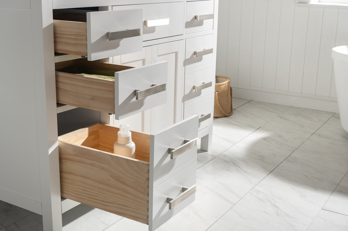 Valentino 48" Single Vanity in White