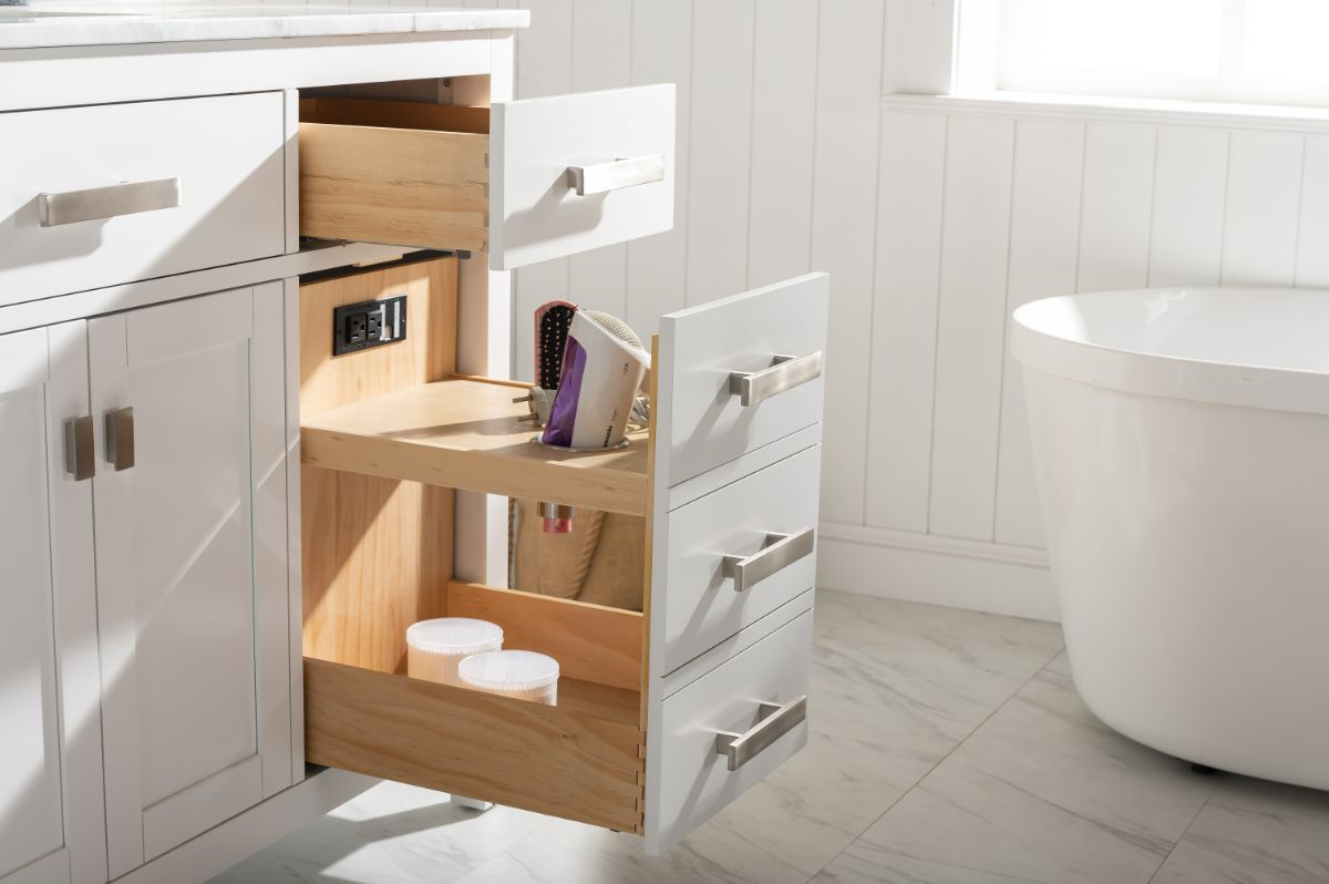 Valentino 54" Single Vanity in White
