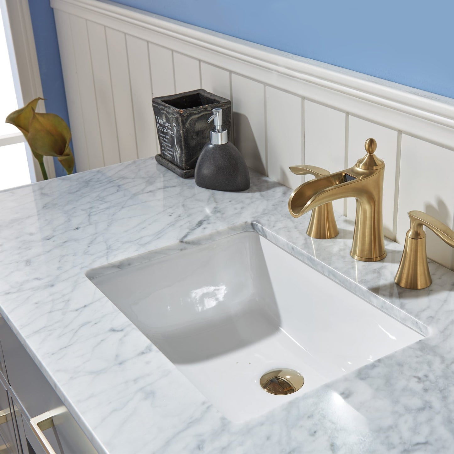 Ivy 48" Single Bathroom Vanity Set in Gray and Carrara White Marble Countertop without Mirror