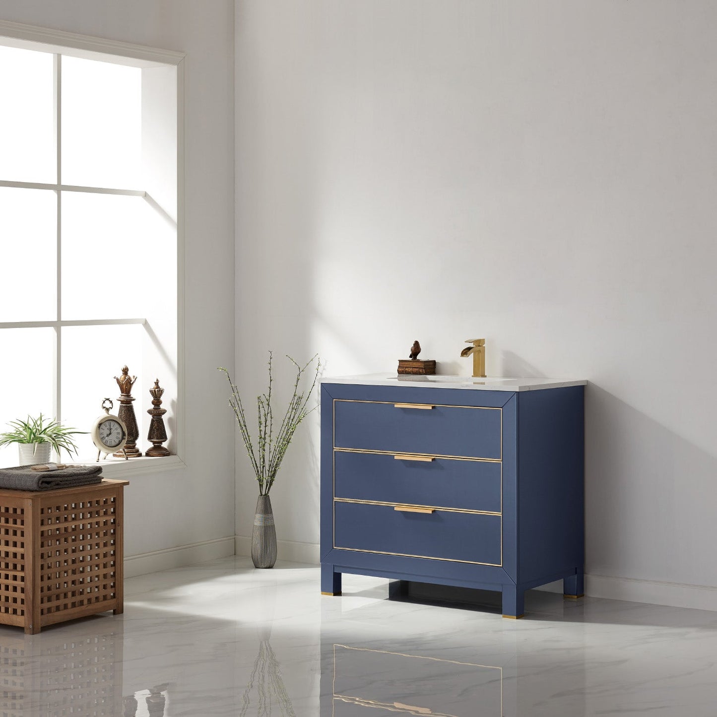 Jackson 36" Single Bathroom Vanity Set in Royal Blue and Aosta White Engineered Stone Countertop without Mirror