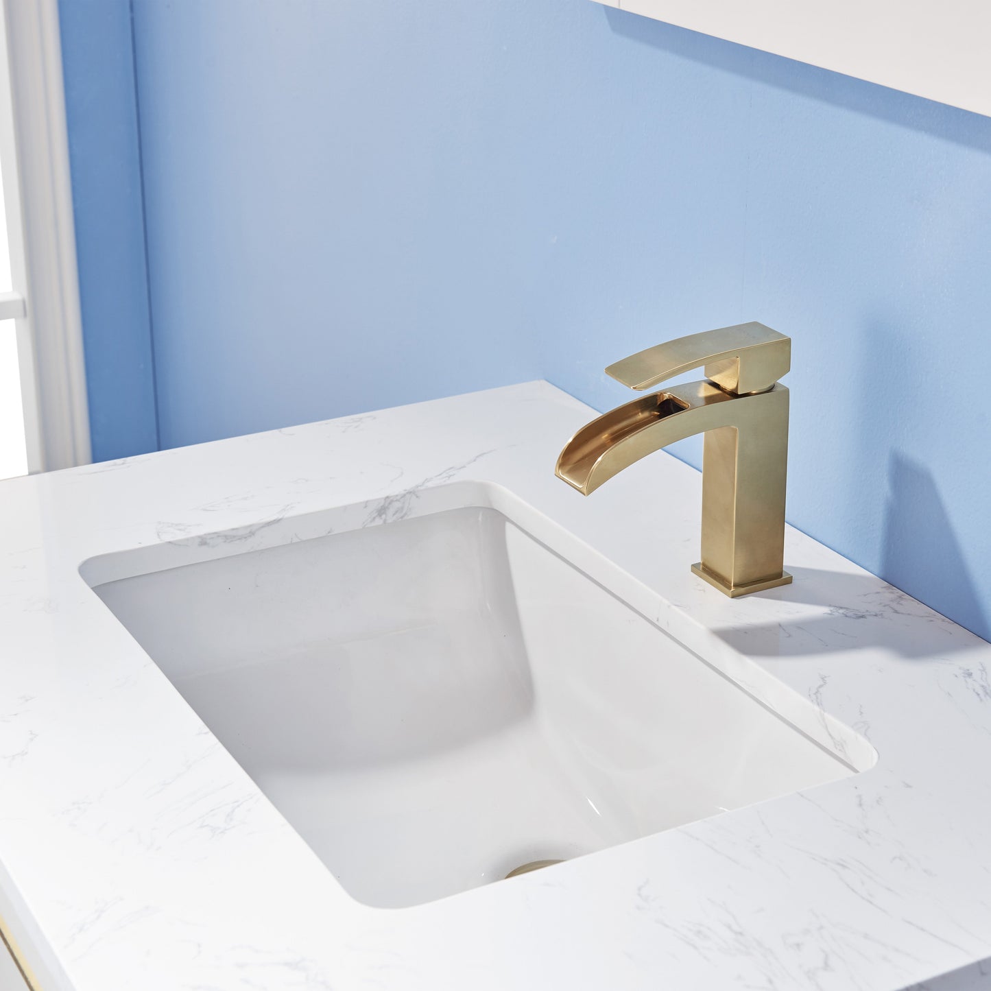 Morgan 30" Single Bathroom Vanity Set in White and Aosta White Engineered Stone Countertop with Mirror