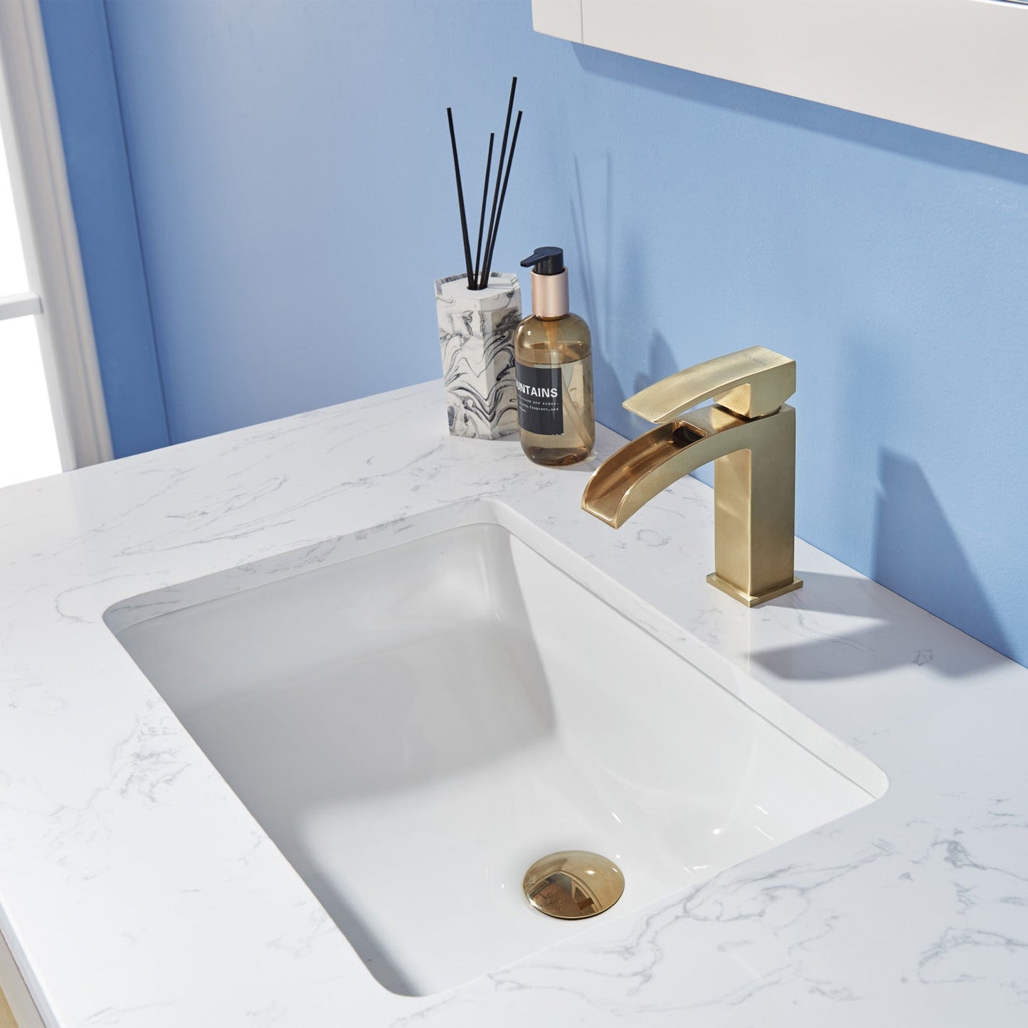 Morgan 36" Single Bathroom Vanity Set in White and Aosta White Engineered Stone Countertop without Mirror