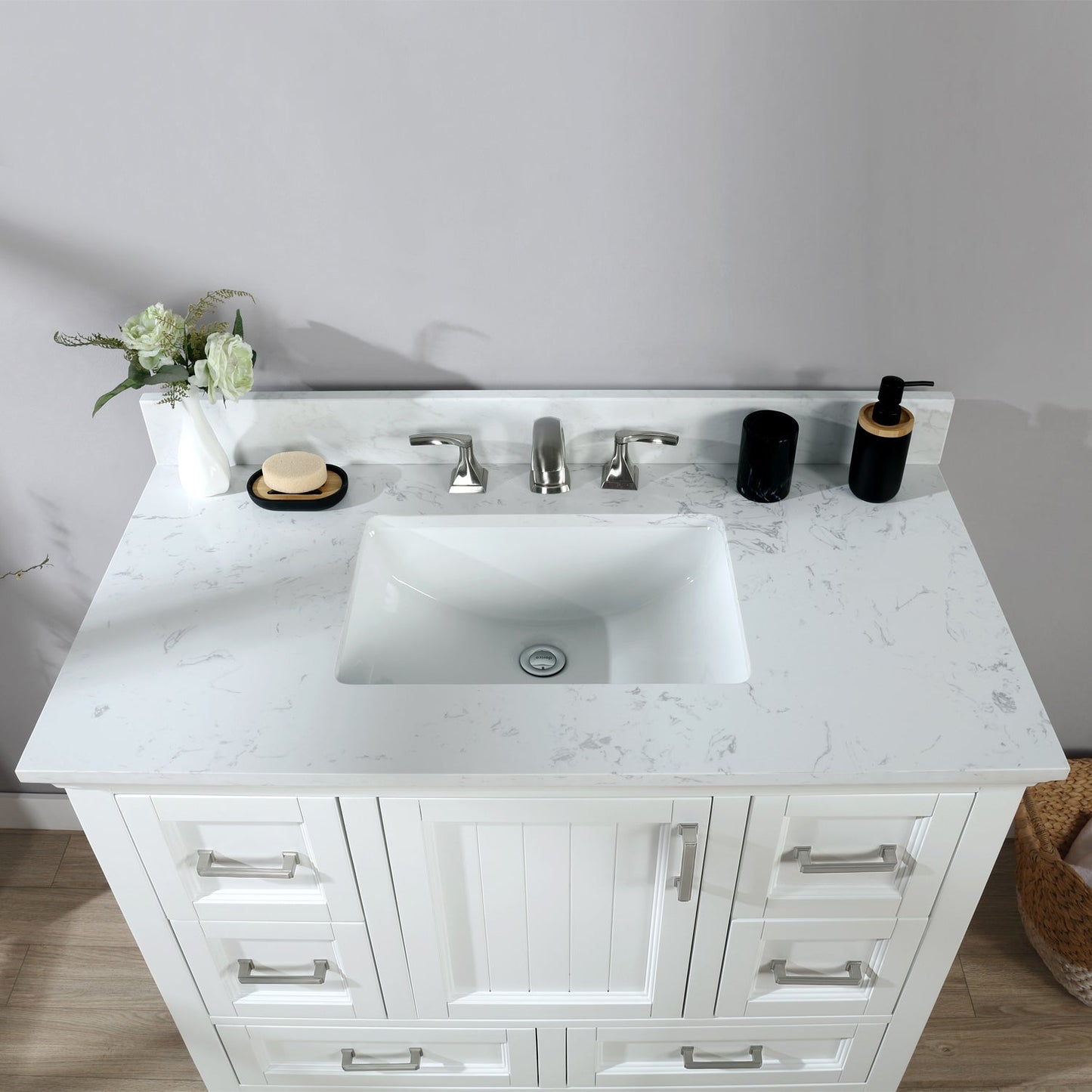 Isla 42" Single Bathroom Vanity Set in White and Aosta White Engineered Stone Countertop without Mirror