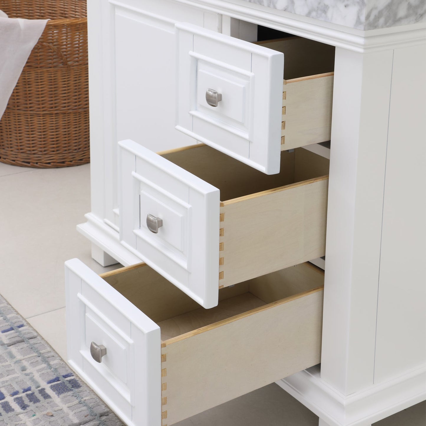 Jardin 36" Single Bathroom Vanity Set in White and Carrara White Marble Countertop with Mirror