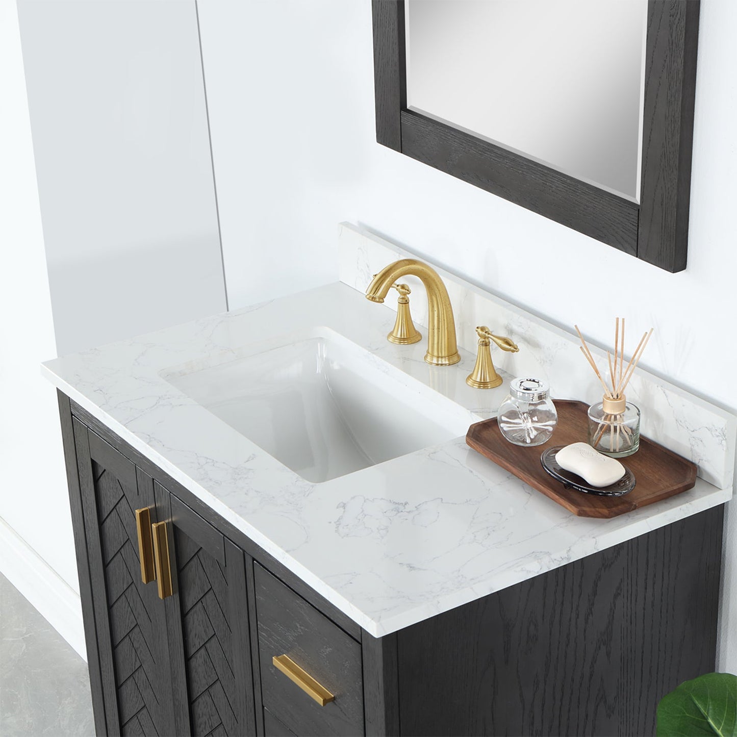 Gazsi 36" Single Bathroom Vanity Set in Brown Oak with Grain White Engineered Stone Countertop with Mirror