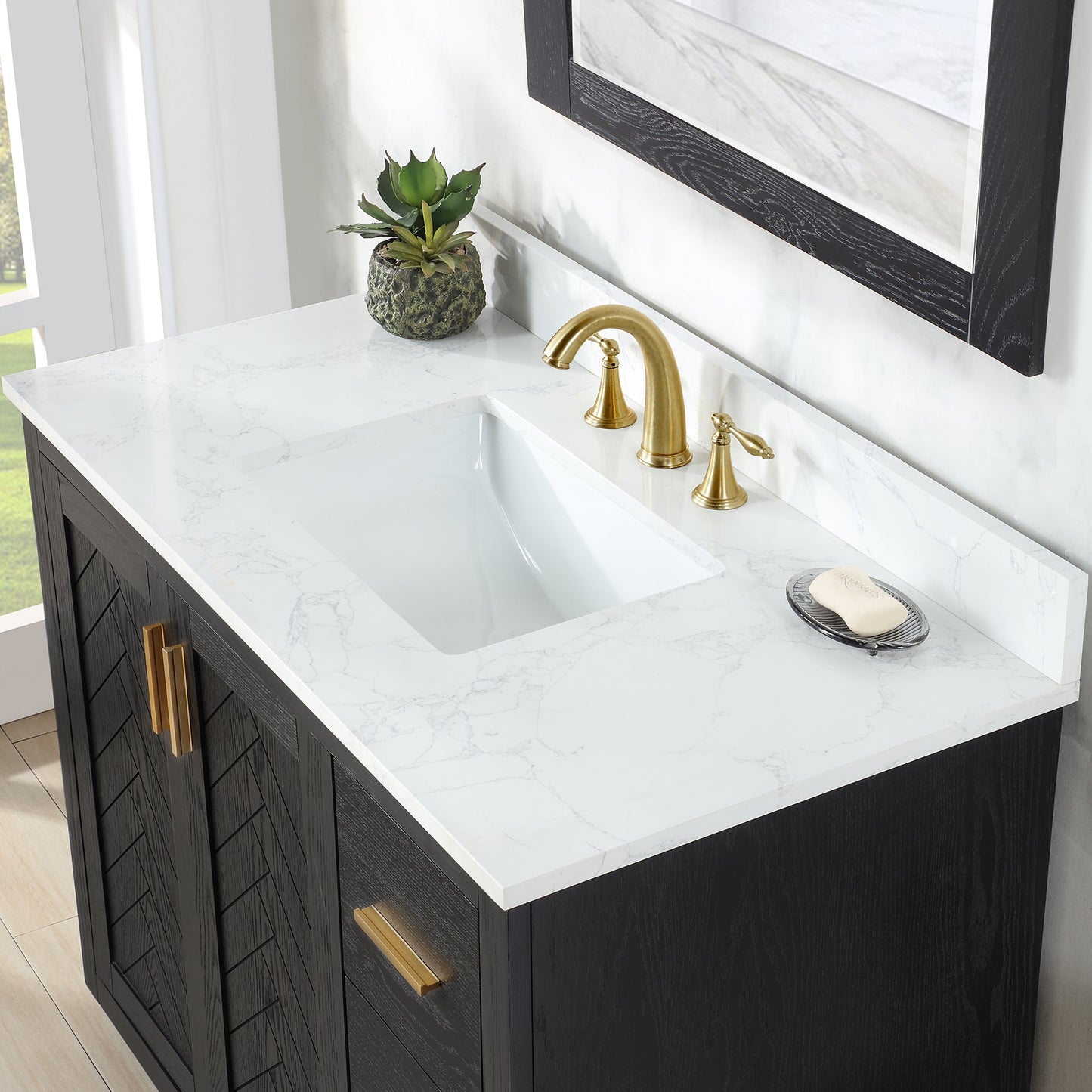 Gazsi 42" Single Bathroom Vanity Set in Black Oak with Grain White Engineered Stone Countertop with Mirror