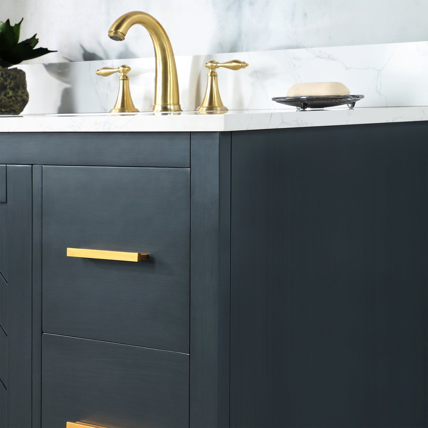 Gazsi 42" Single Bathroom Vanity Set in Classic Blue with Grain White Engineered Stone Countertop with Mirror