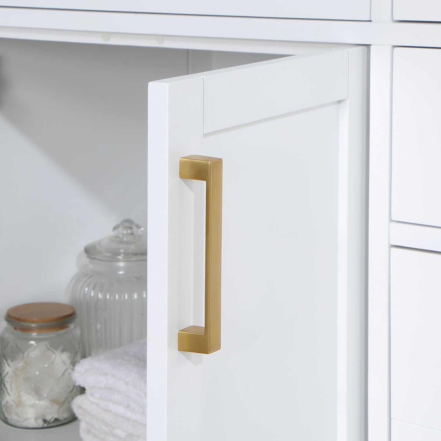 Gavino 30" Single Bathroom Vanity in White with Grain White Engineered Stone Countertop without Mirror
