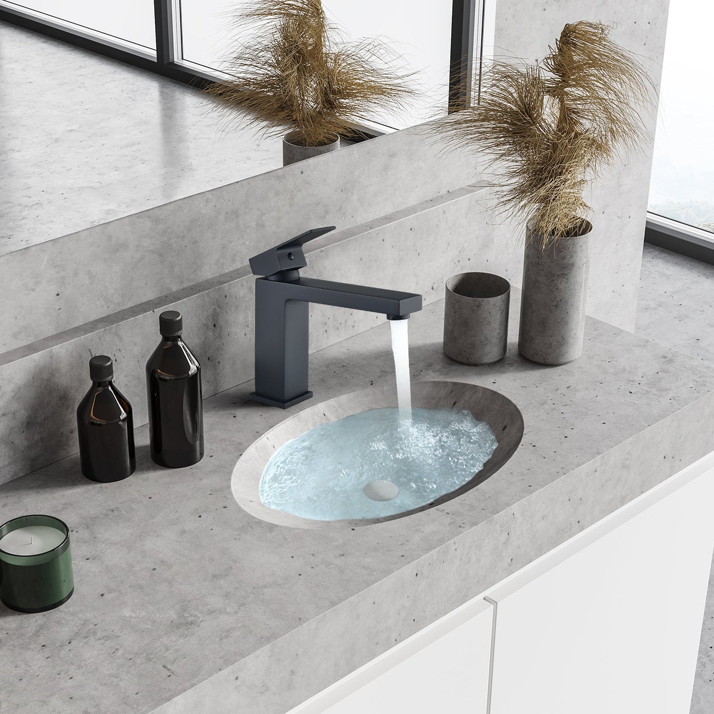 Aalst Single Hole Single Handle Bathroom Faucet in Matte Black