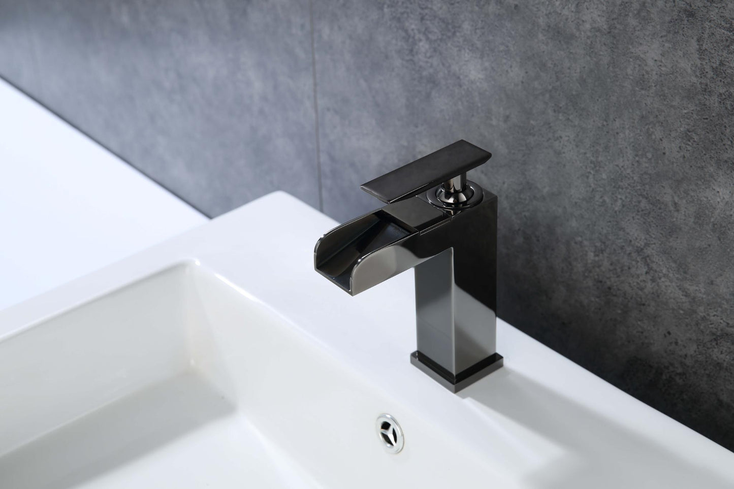 UPC FAUCET WITH DRAIN-GLOSSY BLACK