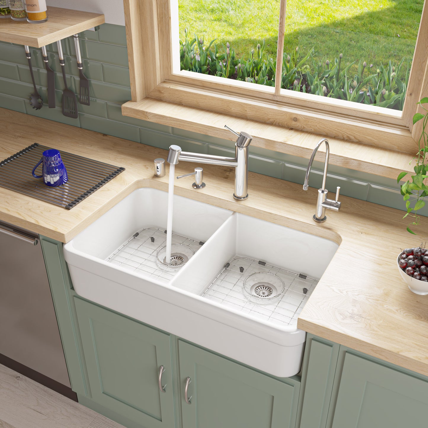 White 32" Double Bowl Lip Apron Fireclay Farmhouse Kitchen Sink with 1 3/4" Lip
