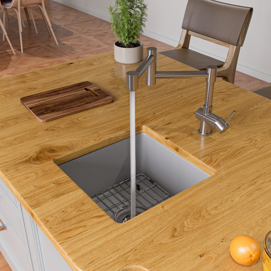 Solid Brushed Stainless Steel Retractable Single Hole Kitchen Faucet